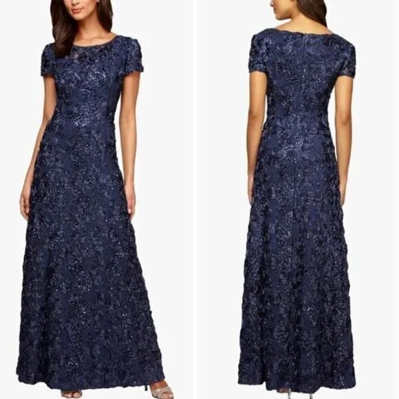 Alex Evenings Women's Long‎ Rosette Lace Cap Sleeve Gown, navy, 16 - Picture 1 of 16